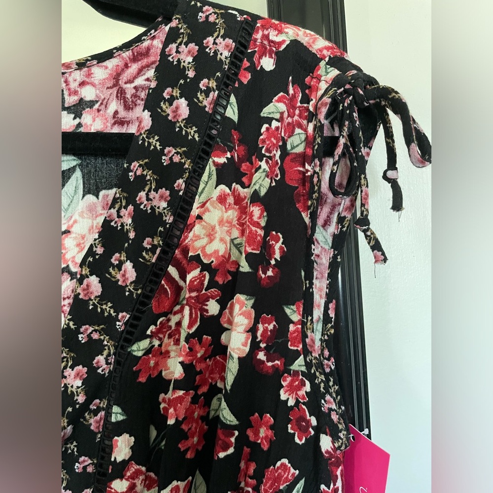 Romper - Picture 5 of 6